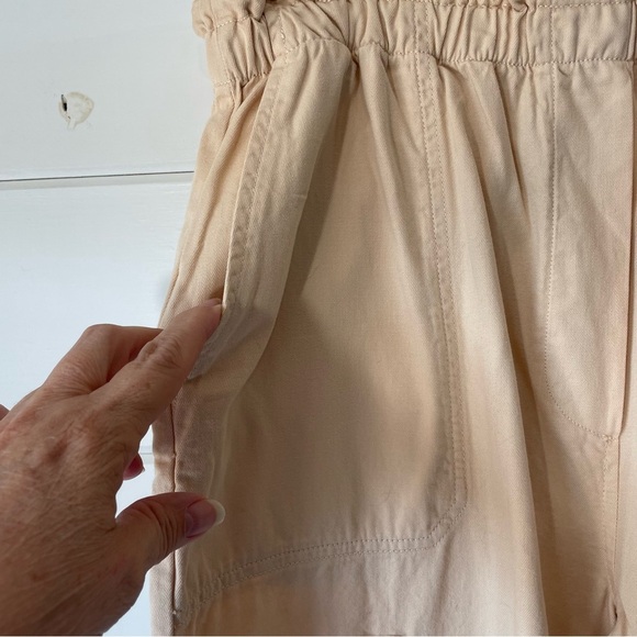 Anthropologie Paperbag Crop‎ Pant in Sand Size LP Elastic Waist Casual Pockets - Picture 7 of 10